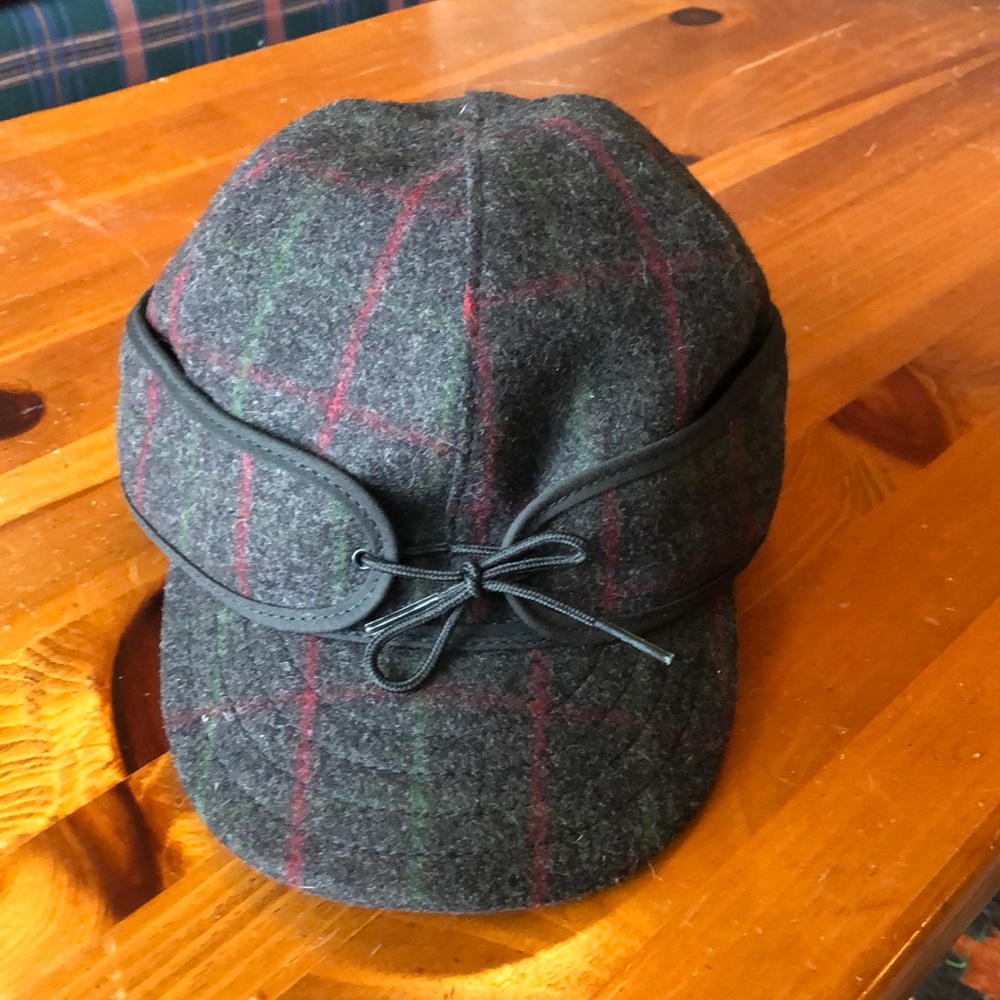 Stormy Kromer wool hat cap grey red green plaid. Size 7 1/8
